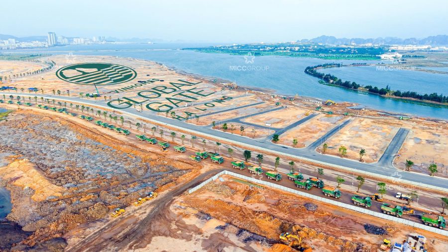 Toàn cảnh khu được mở bán đầu tiên tại dự án 18 tỷ USD của Vinhomes: Rộng gấp 9 lần khu phố cổ hà nội, có ga cuối của tuyến đường sắt 5 tỷ USD, bán hết 80% giỏ hàng trong 36 tiếng - Ảnh 1.